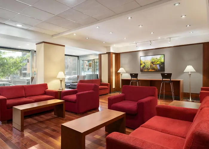 Hotel Ramada Plaza By Wyndham Montreal